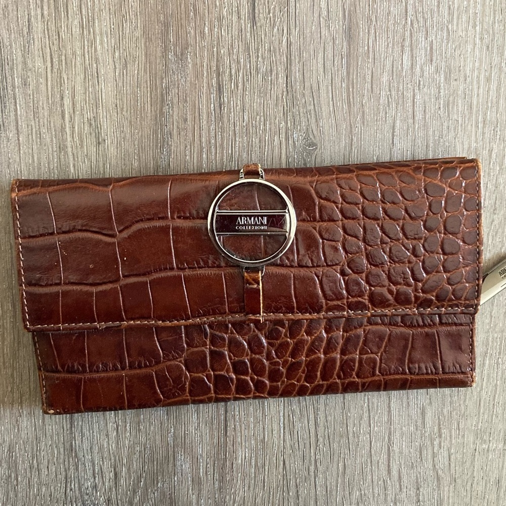 Armani Collezioni Vintage Wallet EUC